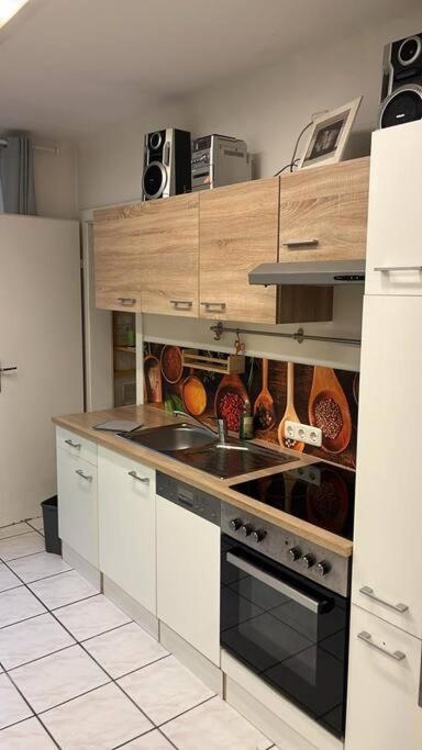Annenstrasse Graz Central Apartment'6Beds'Freeparking מראה חיצוני תמונה